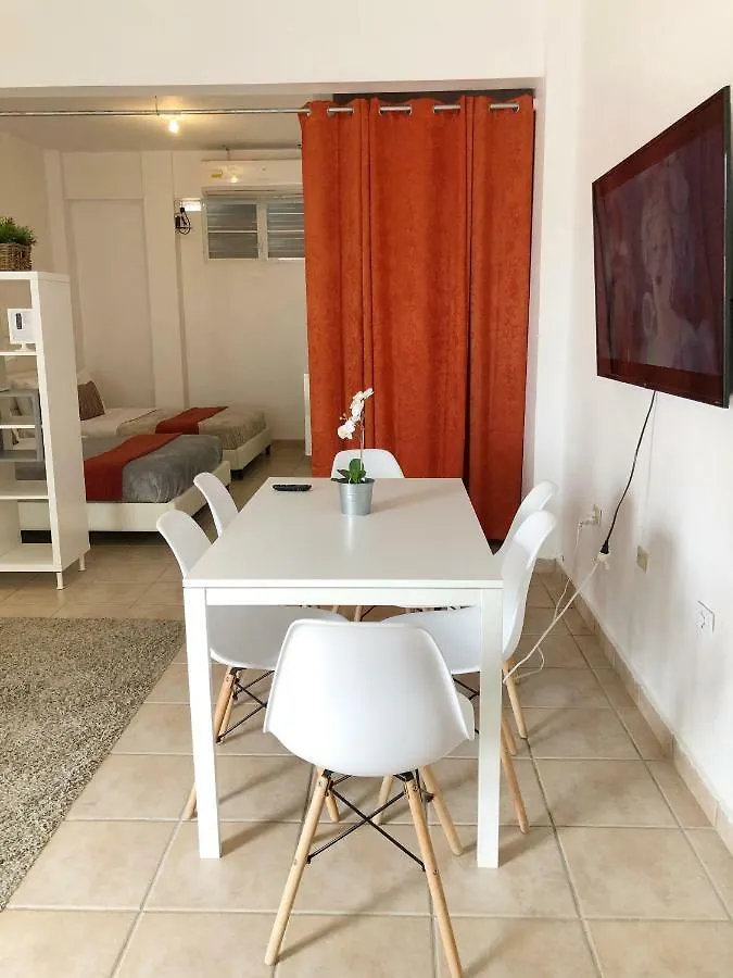 Boulevard 104 Mayagüez Lägenhet